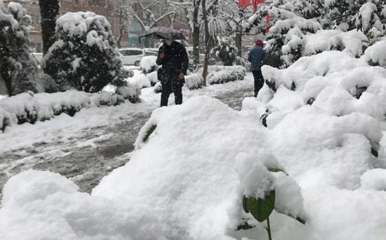 الأرصاد التركية تحذر من تساقط ثلوج وطقس شديد البرودة في 31 ولاية تركية