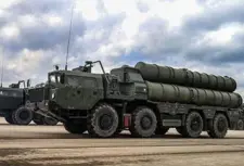 خلفية أزمة إس-400: كيف طُردت تركيا من برنامج F-35 وما هي آلية الإعفاء الأمريكية المحتملة
