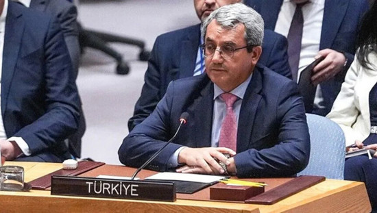 مندوب تركيا الدائم لدى الأمم المتحدة: ندين هجمات إسرائيل المتواصلة على سوريا