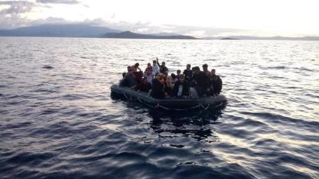 إنقاذ 31 مهاجرا غير نظامي قبالة سواحل تونس