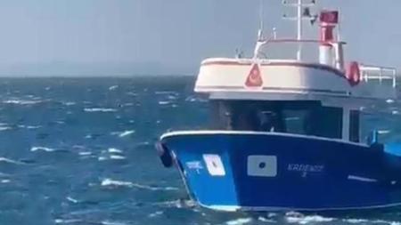 عاجل : مصرع شخص إثر انقلاب قارب في جزيرة مرمرة