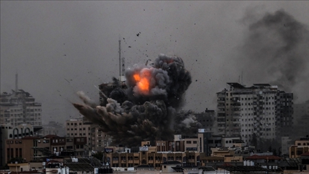   استمرار الغارات العنيفة على غزة في رابع أيام "طوفان الأقصى" وارتفاع حصيلة قتلى جيش الاحتلال