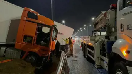 أمطار غزيرة تتسبب في حوادث مرورية متعددة بإسطنبول