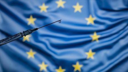 الاتحاد الأوروبي يفتح الحدود للسياح الذين تلقوا جرعات كاملة من اللقاح