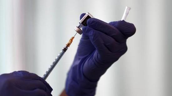 وزير الصحة يكشف أحدث أرقام التطعيم في تركيا