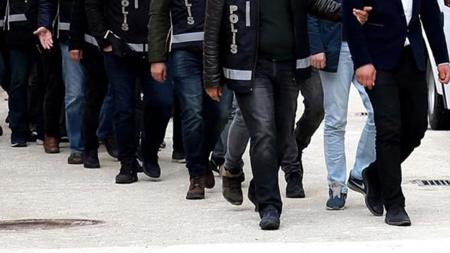 اعتقال 18 أجنبيًا مطلوبًا لدى الإنتربول الدولي في أنطاليا التركية.. ما هي جنسياتهم؟