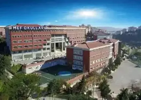 "دليل المدارس الدولية المعتمدة في إسطنبول 2026"