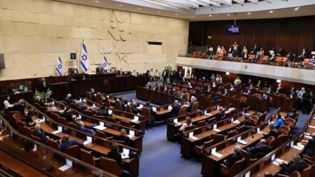 البرلمان الإسرائيلي يقر قانون يمنع "قناة الجزيرة" من البث في إسرائيل
