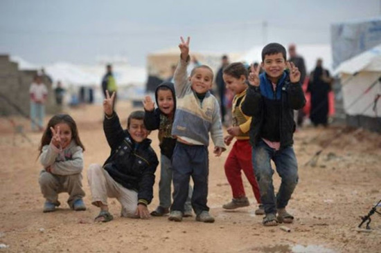 واشنطن تتعهد بتقديم  596 مليون دولار مساعدات إنسانية للاجئين السوريين