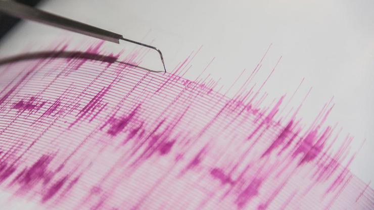زلزال بقوة 3.9 درجات يهز قضاء قلعجك في أنقرة دون أضرار