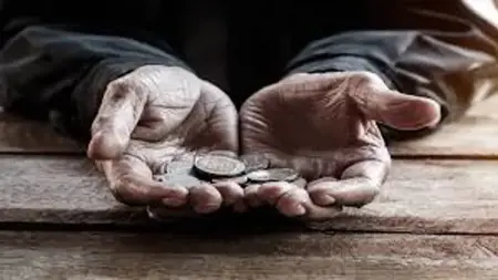 رصد امرأة تتسول في ولاية ماردين تستخدم هاتف باهظ الثمن