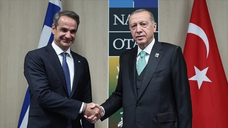 لقاء مرتقب بين أردوغان ووزير الخارجية اليوناني للتقارب بين تركيا والإتحاد الأوروبي