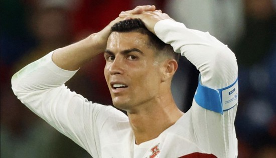النجم البرتغالي كريستيانو رونالدو يتلقى صدمة قبل مواجهة سويسرا