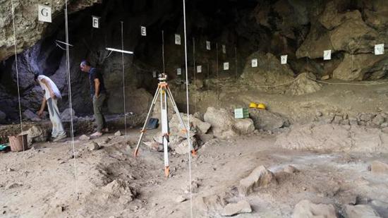  العثور على أدوات زراعية عمرها 14500 عام في كهرمان مرعش