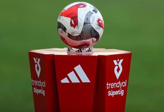 الدوري التركي يفتتح جولته الخامسة بمواجهة بشكتاش وأرضروم سبور