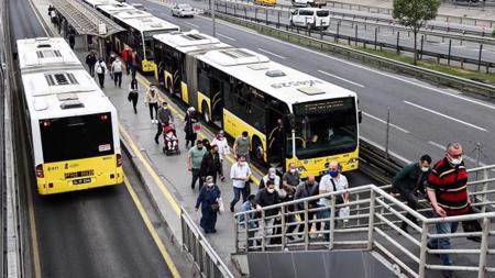 كثافة مرورية عالية في مدينة إسطنبول بلغت 53 في المئة