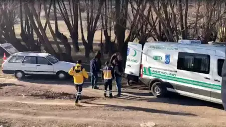 أنقرة: العثور على 3 قتلى داخل سيارة وإلى جانبهم زجاجات خمور