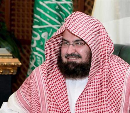 السعودية تضع شرطاً لدخول الحرمين الشريفين