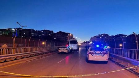 مصرع 3 أشخاص في حادث سير مروع في أنقرة 