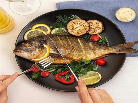 تناول السمك.. 10 فوائد صحية مذهلة ربما تتعرف عليها لأول مرة