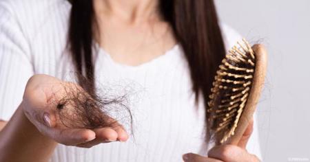 منها الصدمات العاطفية.. الأسباب الأكثر شيوعا لتساقط الشعر عند النّساء
