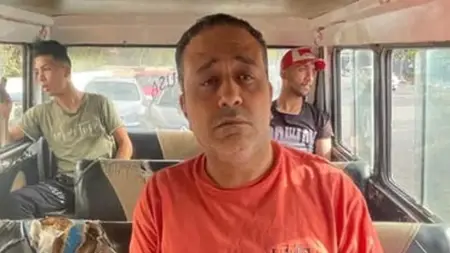 الفنان المصري "خالد سرحان" يرد على دولارات" محمد رمضان" بطريقة مثيرة