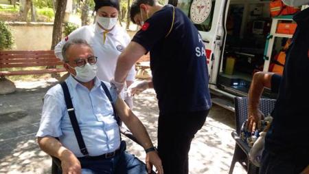 محافظ إسطنبول يعلن عن معدلات تطعيم كبار السن في المدينة