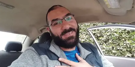 "العمرة" تتسبب في القبض على الداعية المصري أمير منير