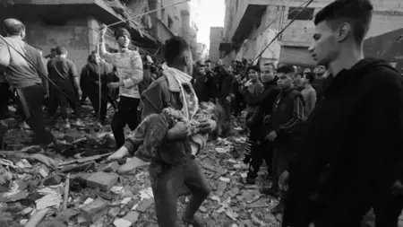 جنوب إفريقيا ترفع دعوى قضائية ضد إسرائيل أمام المحكمة الدولية بتهمة "الإبادة الجماعية"