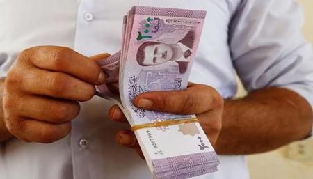 البنك المركزي السوري يعلن عن إجراءات جديدة لتقليص قيمة الليرة السورية