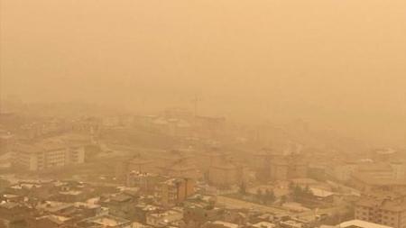 الأرصاد الجوية التركية تحذر من سحابة غبار كبيرة وتكشف مصدرها