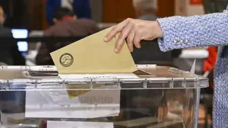 كسر رقم قياسي في التصويت  بالخارج للجولة الثانية من الانتخابات التركية 