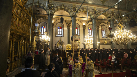 بطريركية الروم الأرثوذكس في إسطنبول تنظم قداس "الميلاد"