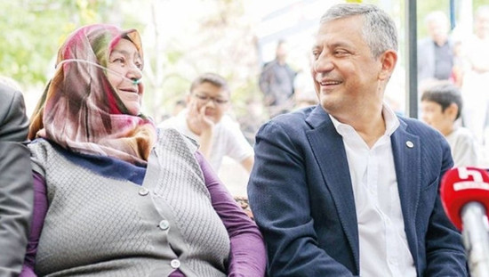 زعيم المعارضة التركية أوزغور أوزيل من قيصري: معركتنا معركة رغيف خبز لا استقطاب