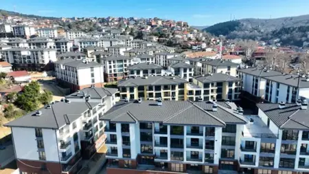 وزير البيئة التركي مراد كوروم يؤكد مواجهة الزلزال فوق كل سجال سياسي 