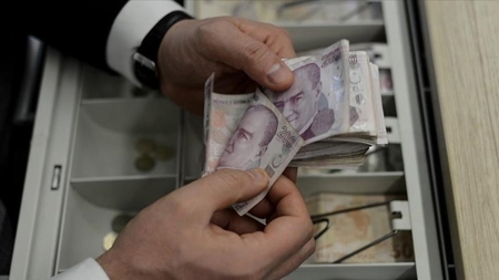 تعرف على أسعار صرف العملات الرئيسية مقابل الليرة التركية اليوم الأربعاء