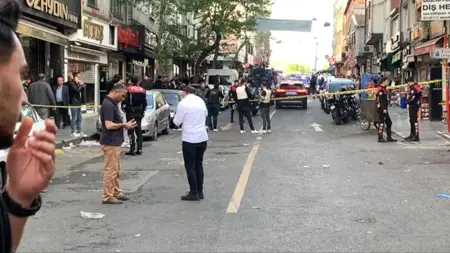 مصرع شخص وإصابة 4 آخرين جراء هجوم مسلح في بيوغلو في اسطنبول مصرع شخص وإصابة 4 آخرين جراء هجوم مسلح في بيوغلو في اسطنبول