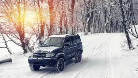 أفضل ملحقات الشتاء للسيارات حماية وراحة في البرد القارس