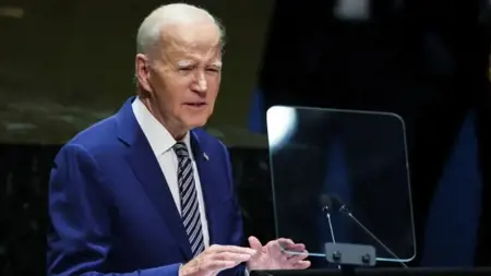 بايدن يوضح أنه يبذل جهودًا مكثفة لتمديد الهدنة الإنسانية في غزة بايدن يوضح أنه يبذل جهودًا مكثفة لتمديد الهدنة الإنسانية في غزة