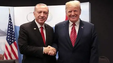 الرئيس أردوغان يدعو الرئيس الأمريكي ترامب لزيارة تركيا