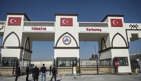 بيان هام موجه للسوريين أصحاب الجنسية المزدوجة الراغبين بالدخول لتركيا
