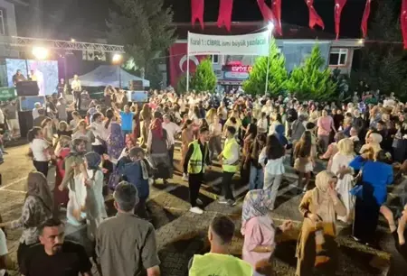 إقامة فعالية احتفالية في إسبيه التركية قبيل انطلاق موسم حصاد البندق الجديد