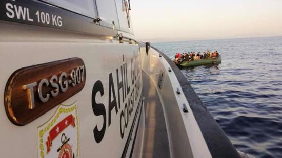 إنقاذ 143 مهاجرا غير نظامي قبالة سواحل إزمير