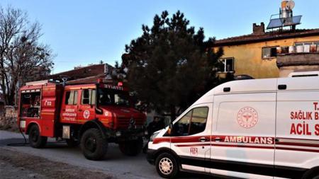 زوج تركي يشعل النار في منزله بعد شجار مع زوجته بولاية قيصري