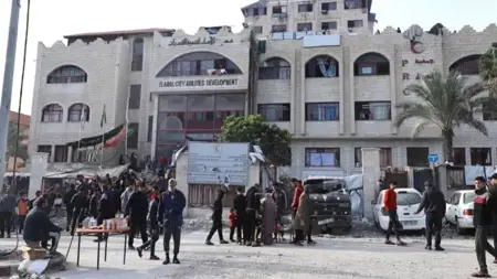 الجيش الإسرائيلي يطبق حصاره على مستشفيات خانيونس وغالانت  يطير الى واشنطن الجيش الإسرائيلي يطبق حصاره على مستشفيات خانيونس وغالانت  يطير الى واشنطن