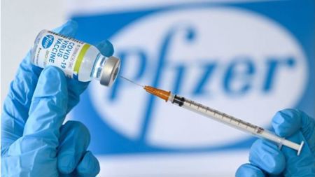 مفاجأة من العيار الثقيل.. شركة فايزر المنتجة للقاح تواجه هذه التهمة
