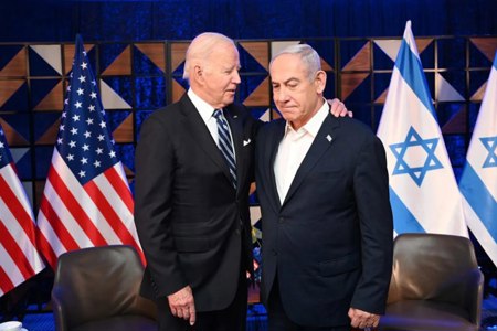 800 مسؤول أمريكي وبريطاني وأوروبي يصدرون بيانًا حذروا فيه حكومات بلادهم من دعم إسرائيل