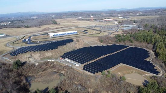 جوجل تتعاقد مع TotalEnergies بالطاقة الشمسية