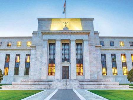 بنك الاحتياطي الفيدرالي يحذر من بعض محاولات محاربة التضخم