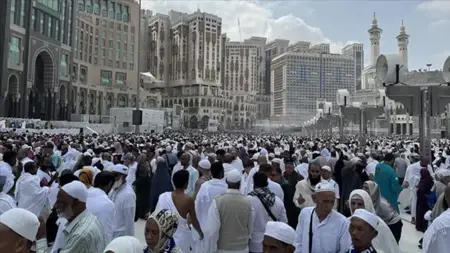 السعودية تُسجيل رقم قياسي تاريخي بعدد المعتمرين في يوم واحد السعودية تُسجيل رقم قياسي تاريخي بعدد المعتمرين في يوم واحد